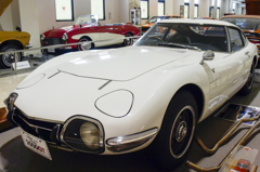 TOYOTA 2000GT