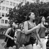 表参道の女性達3