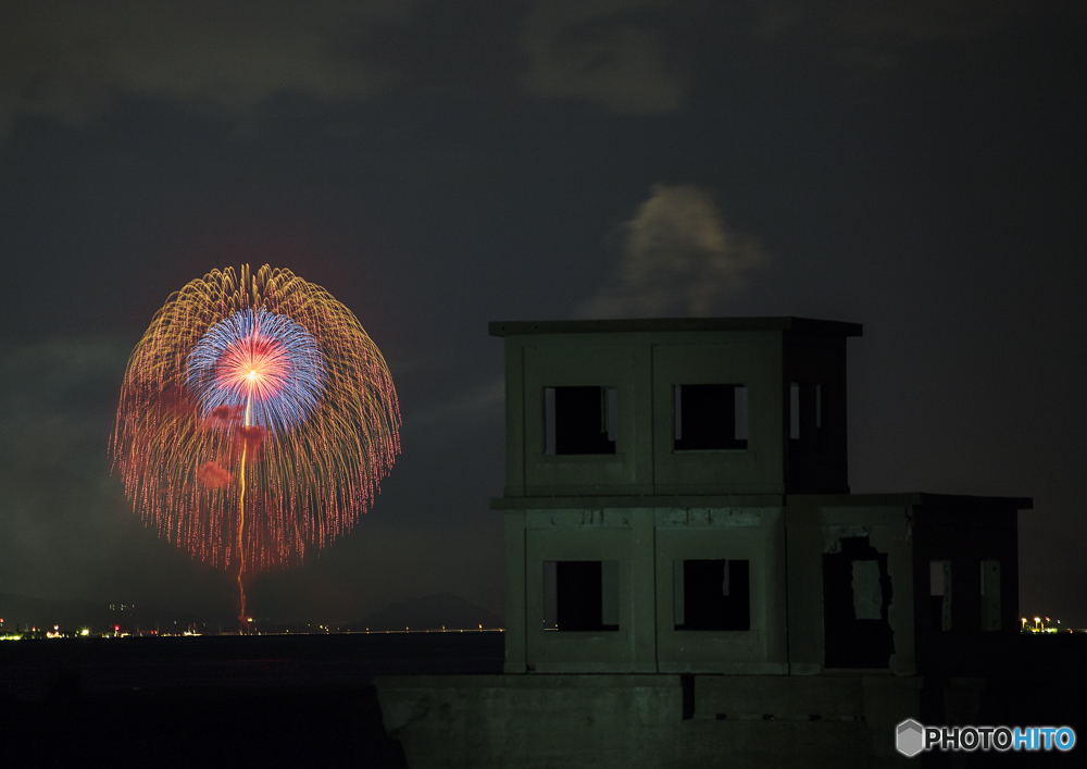 花火と廃墟26