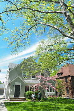 Mother, older sister and nephew