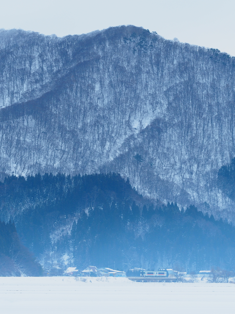 みちのくの冬山