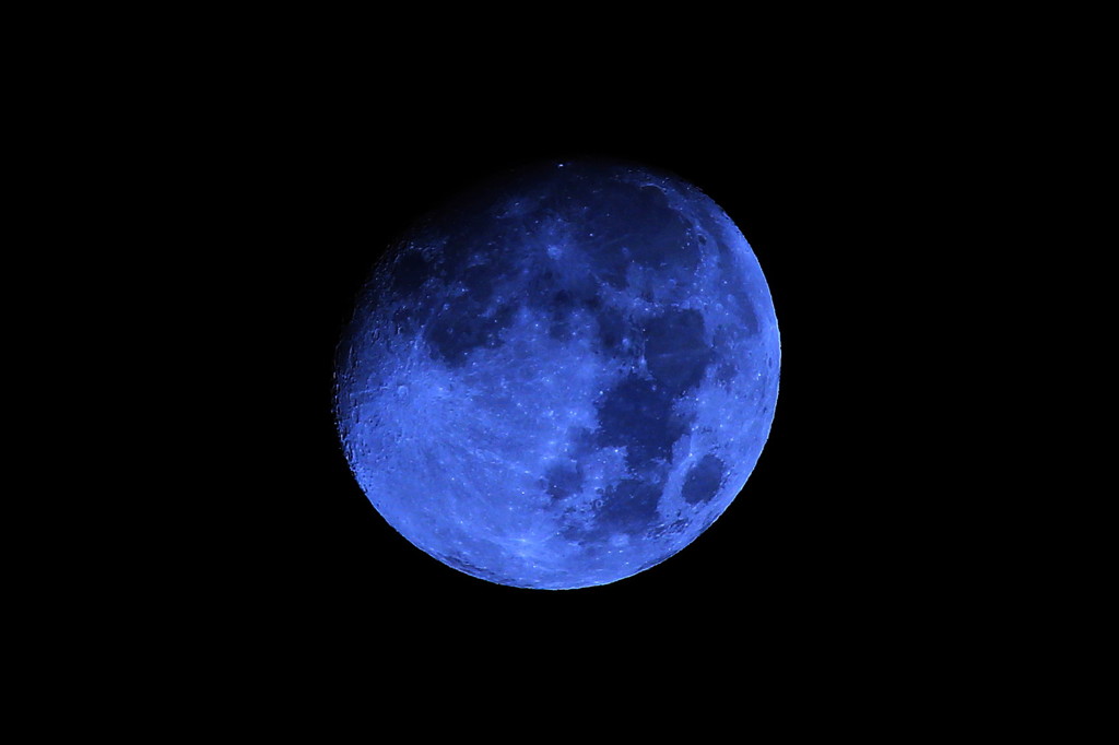 １億分の４光年の星