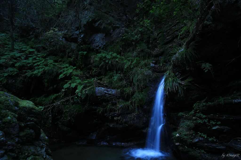 岩窟滝