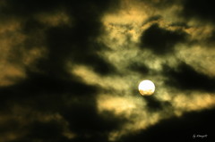 怪雲