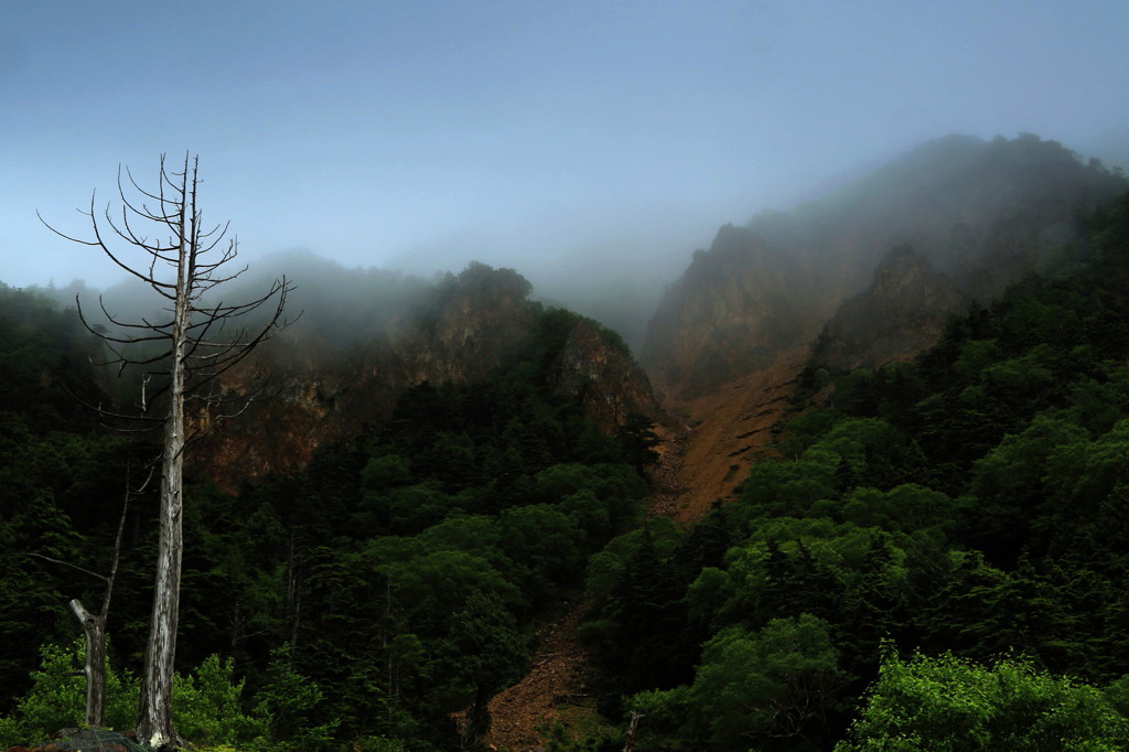 岩峰　～金精峠～