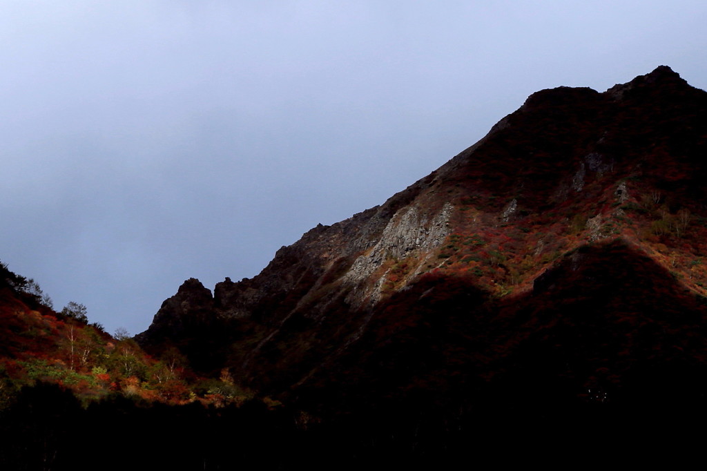 雲境の朝陽に　～那須朝日岳～
