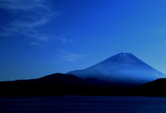 霊峰を仰ぐ