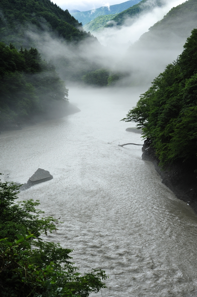 川霧立つVOL.1（D700バージョン）