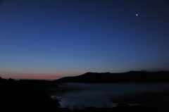 月夜の八島湿原