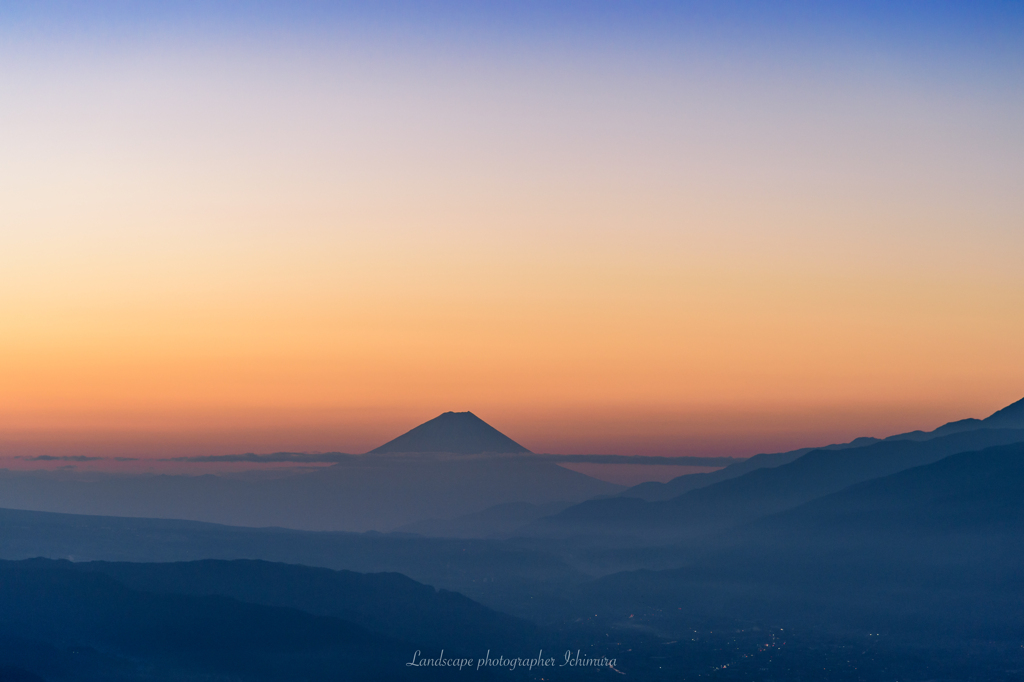 Morning glow of Mount Fuji