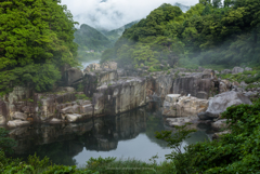 朝靄漂う寝覚めの床