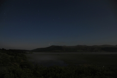 月夜の八島湿原