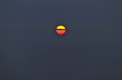 2色の太陽 2色の太陽