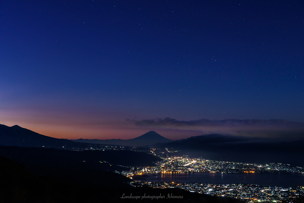 夜明け前
