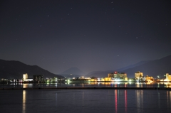 諏訪湖夜景＝富士山＝