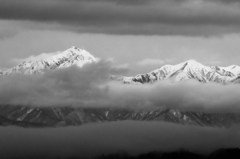 何層にも＝B＆W＝