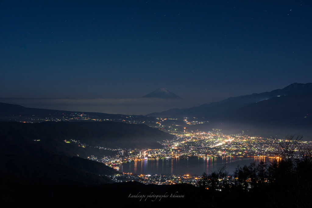 諏訪湖夜景