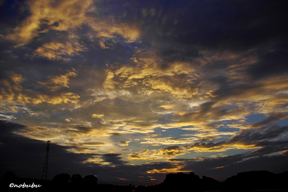 西の空