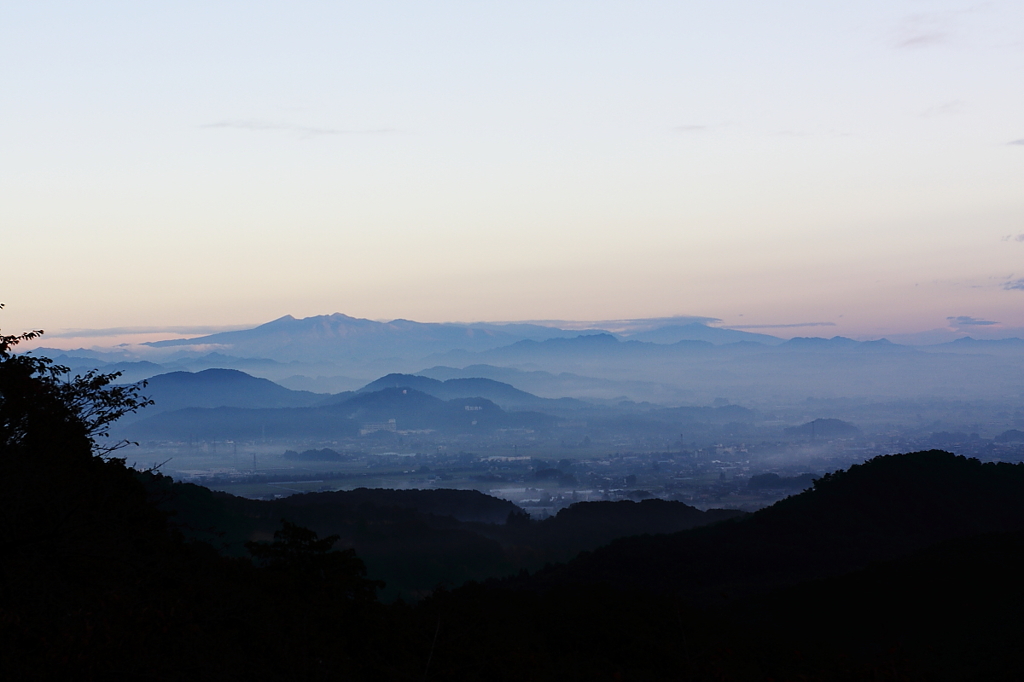 山の上から