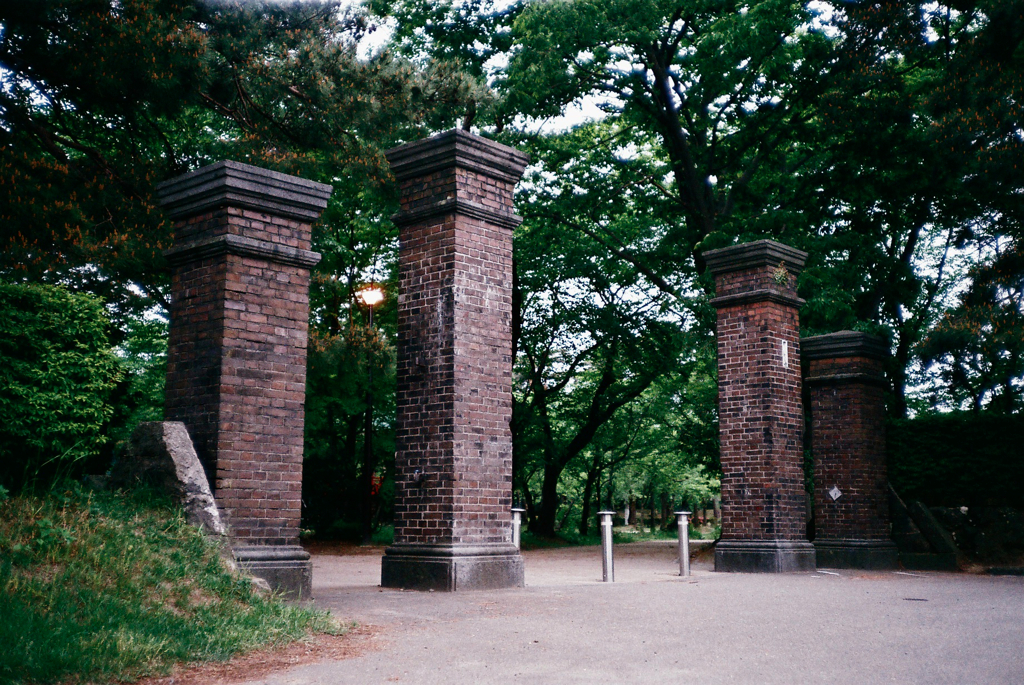 GATE2