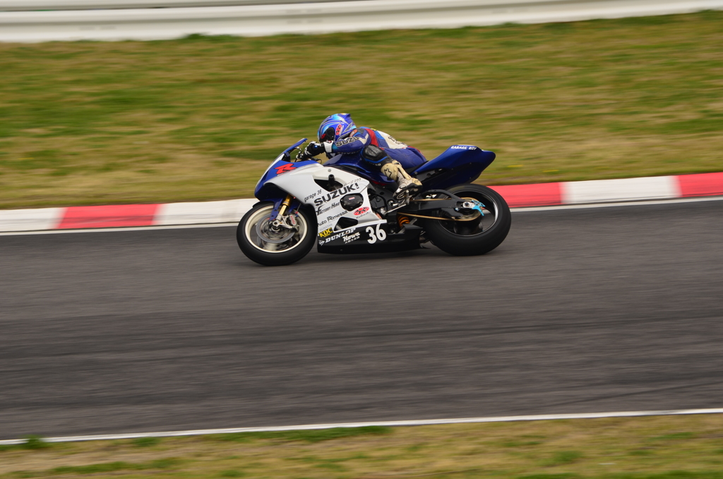 suzuka サンデーロードレース　1 743