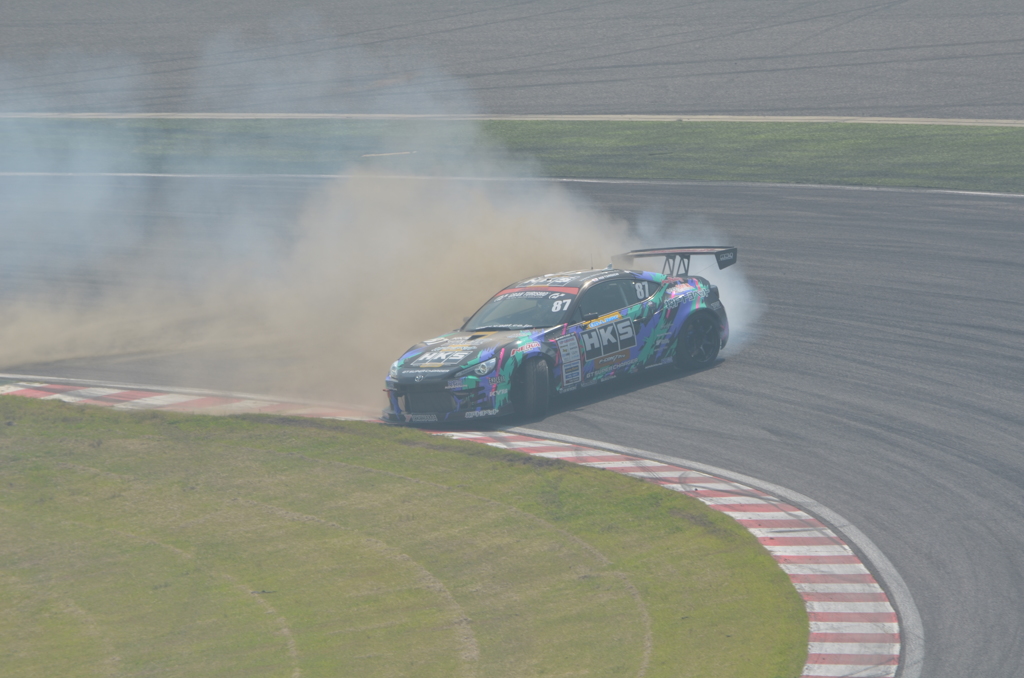 D1 rd2 SUZUKA 133