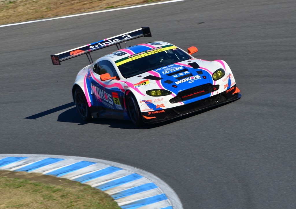 スーパーGT第8戦もてぎ公式予選 820