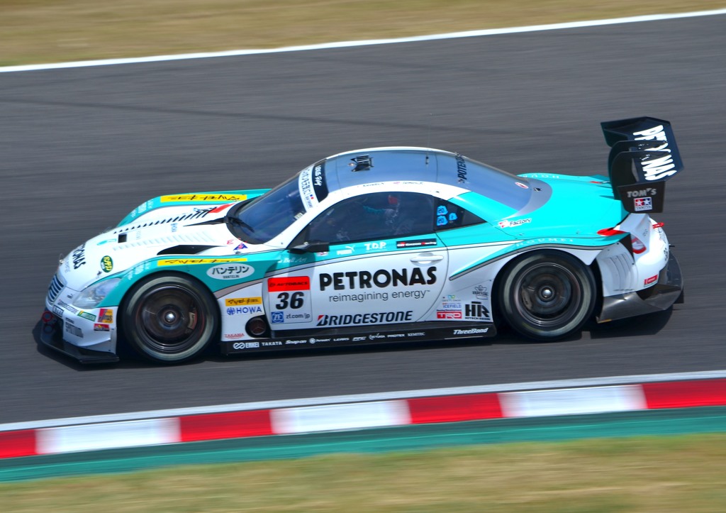 SUPER GT R5 POKKA SAPPORO 1000KM 575