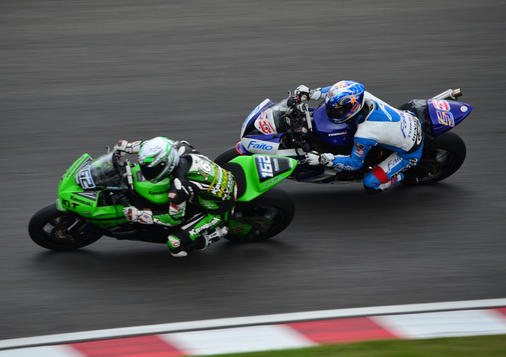 ASIAN 2＆4 RACE 636