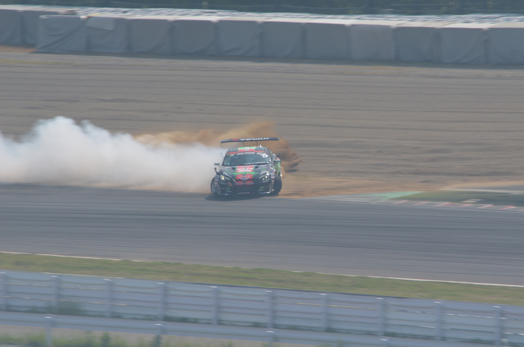 D1 rd2 SUZUKA 183
