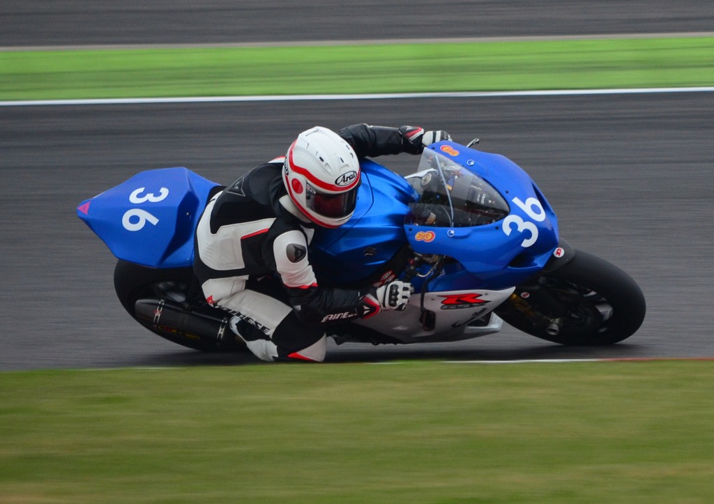MFJグランプリ スーパーバイクレース in 鈴鹿 2564