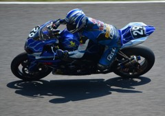 鈴鹿８耐合同テスト 590