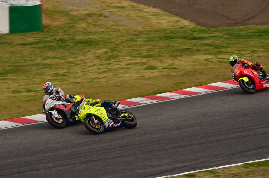 suzuka サンデーロードレース　1 674