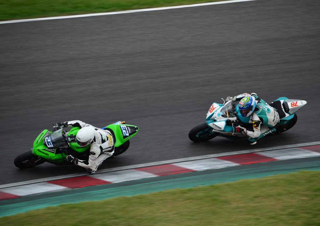 ASIAN 2＆4 RACE 600