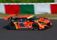 SUPER GT R5 POKKA SAPPORO 1000KM 1102
