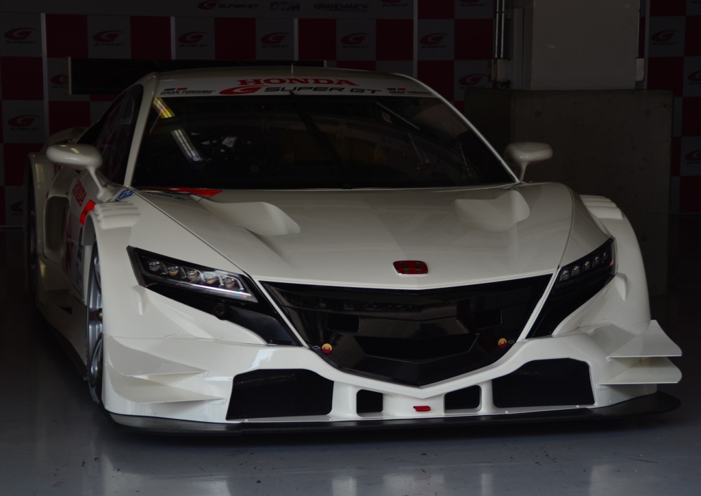 SUPER GT R5 POKKA SAPPORO 1000KM 092