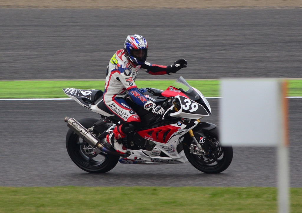 MFJグランプリ スーパーバイクレース in 鈴鹿 2930