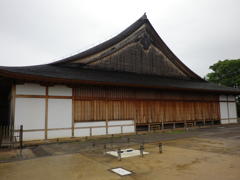 篠山城跡地に復元された二の丸。