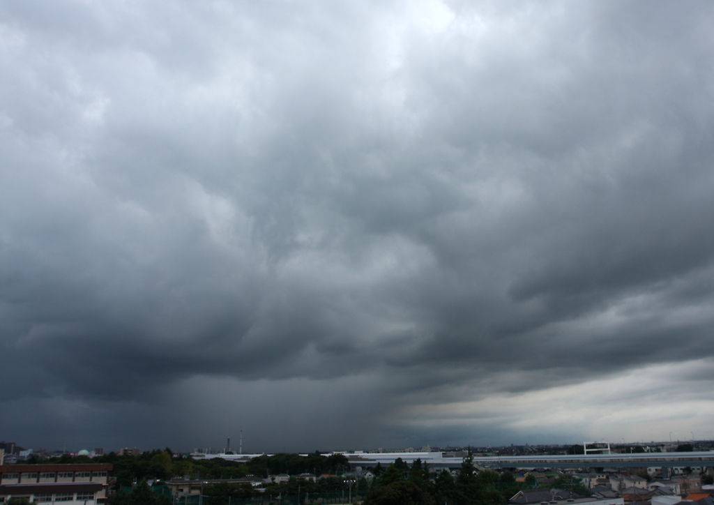 豪雨が来る