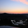 朝焼けの水鏡（十日町　星峠）