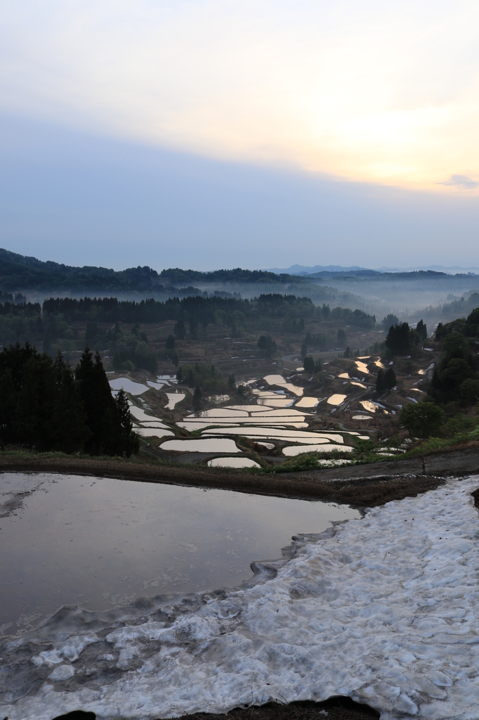 雲、厚し（高柳　星峠）