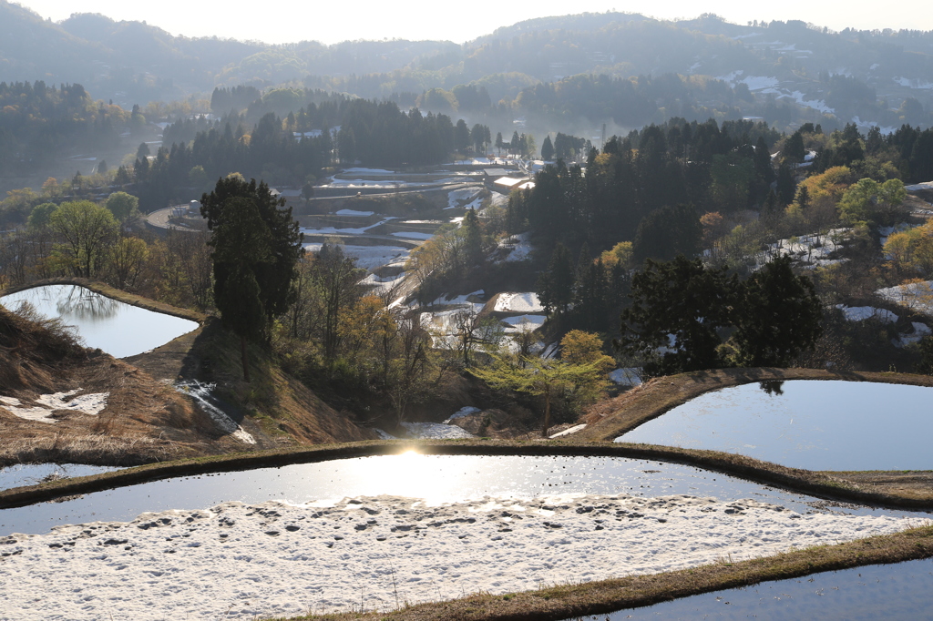 雪解けの予感（長岡 山古志）