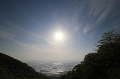 朝日、降臨する（弥彦山山頂）