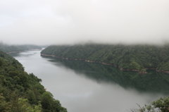 白い大幕の幕引き（魚沼　奥只見）