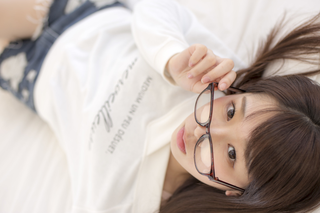 メガネ女子