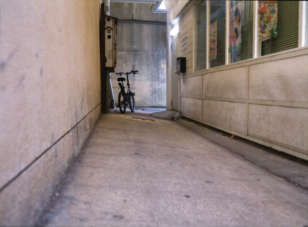 路地チャリ