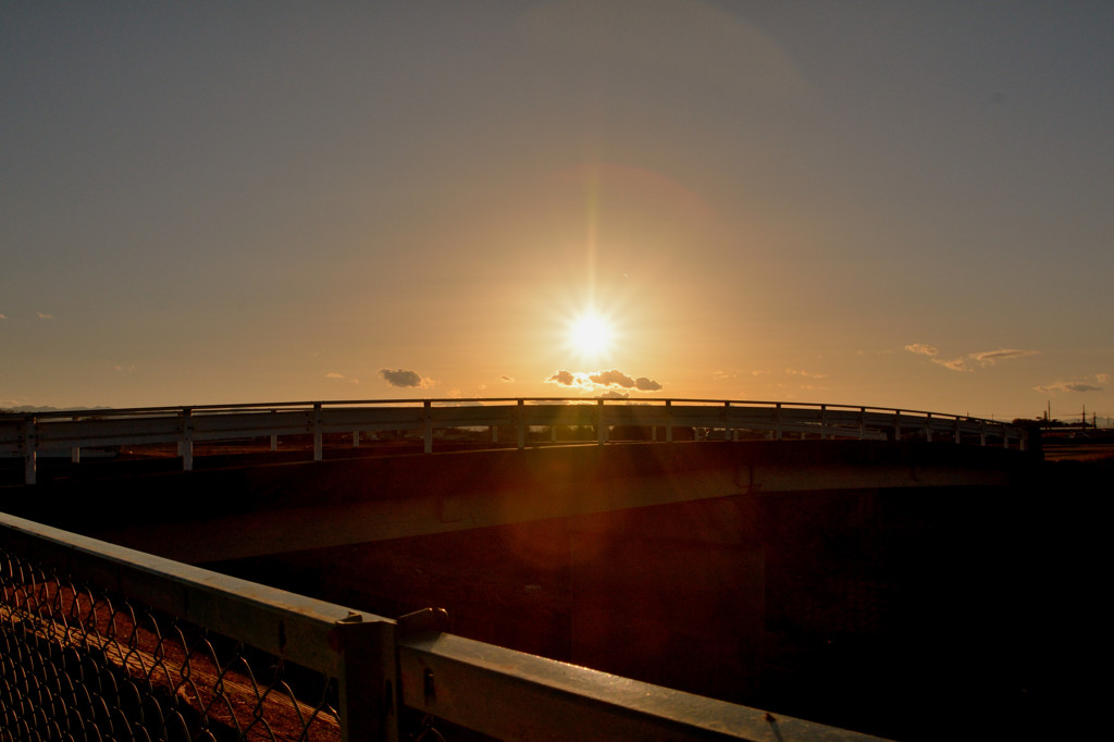 夕日の橋