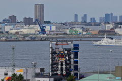 港を守る！