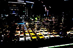 博多駅前のタクシー（ポスタリゼーション　カラー）