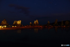 橋杭岩の夜